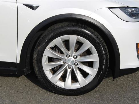 Used 2017 Tesla Model X 100D image 10