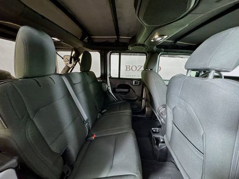 Used 2021 Jeep Wrangler Unlimited Sport image 30