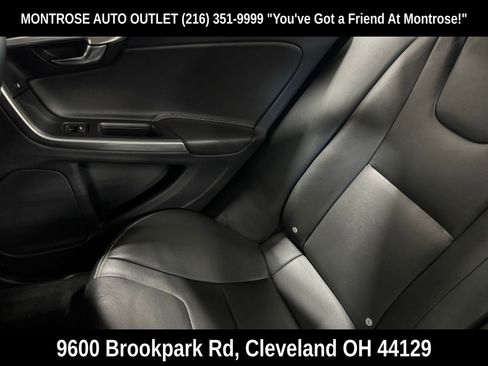 Used 2018 Volvo S60 T5 Dynamic AWD/4WD image 25