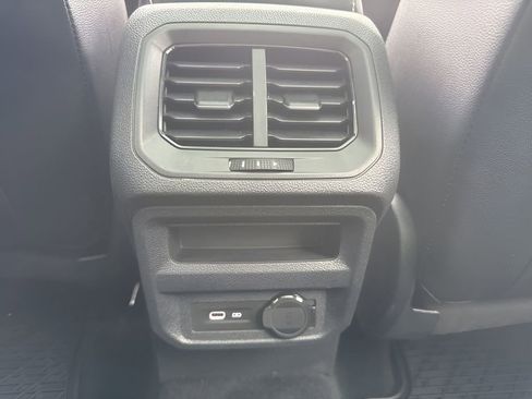 Used 2023 Volkswagen Tiguan SEL R-Line AWD/4WD image 22