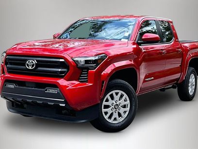 Used 2025 Toyota Tacoma SR5