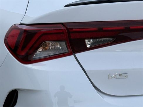 Used 2023 Kia K5 GT-Line image 7