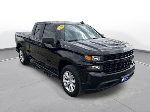 Used 2020 Chevrolet Silverado 1500 Custom w/ Custom Value Package image 7