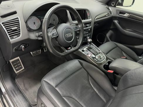 Used 2016 Audi SQ5 Premium Plus w/ Technology Package AWD/4WD image 2