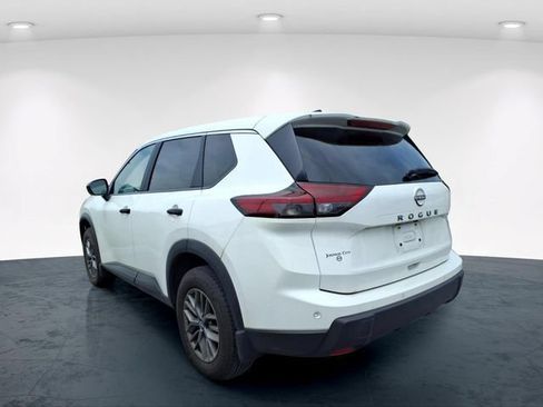 Used 2024 Nissan Rogue S FWD image 20