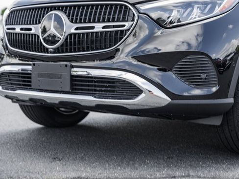 New 2025 Mercedes-Benz GLC 350e 4MATIC image 13