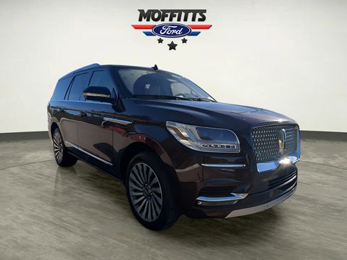 Used 2020 Lincoln Navigator Reserve w/ Luxury Package image 3