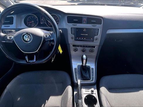 Used 2016 Volkswagen Golf S FWD image 15