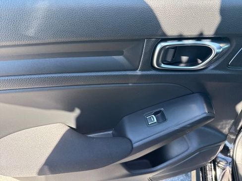 Used 2024 Honda Civic Sport image 16