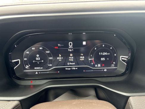 Certified 2022 GMC Yukon XL Denali w/ Denali Ultimate Package image 21