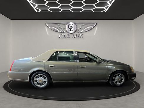 Used 2011 Cadillac DTS Luxury image 5