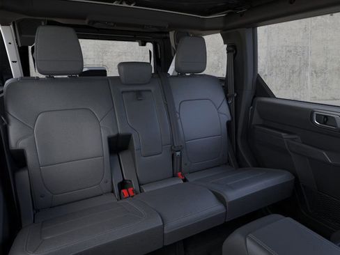 New 2025 Ford Bronco Outer Banks AWD/4WD image 10