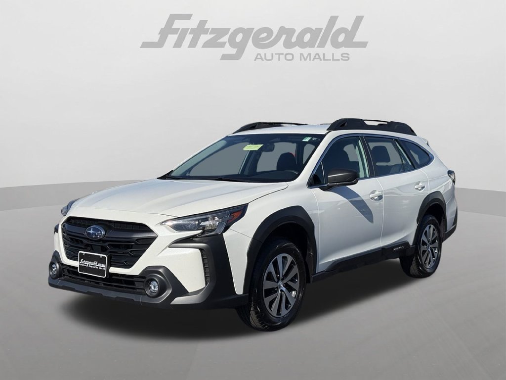 Used 2025 Subaru Outback AWD/4WD image 2