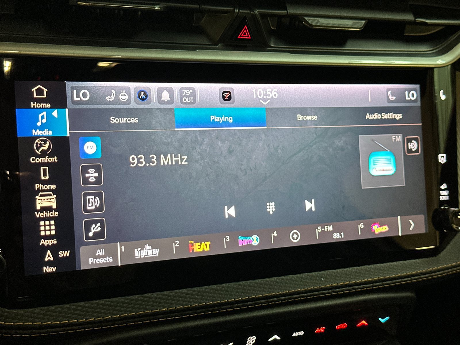 New 2026 Jeep Cherokee Limited AWD/4WD image 17