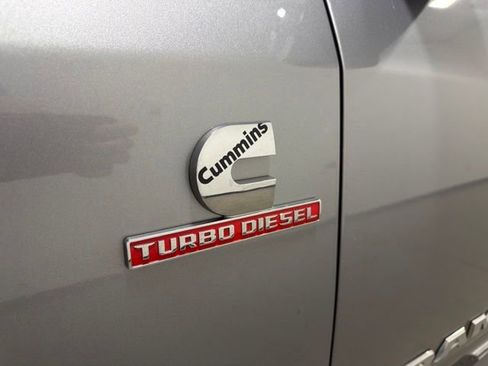 Used 2023 RAM 3500 Laramie AWD/4WD image 8