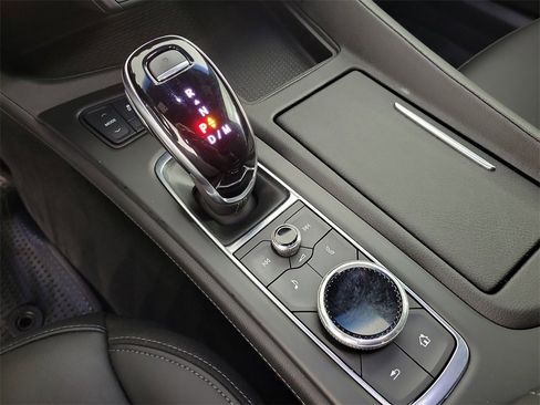 Used 2020 Cadillac CT5 Luxury w/ Cold Weather Package image 28