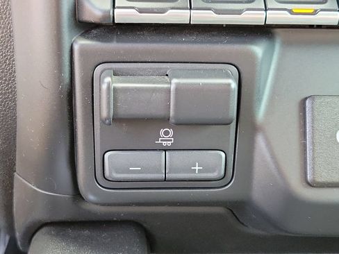 Used 2019 Chevrolet Silverado 1500 RST AWD/4WD image 27