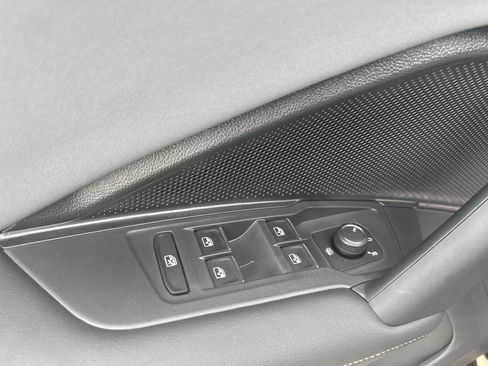 New 2026 Volkswagen Tiguan SE R-Line FWD image 55