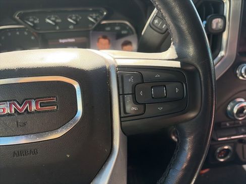 Used 2021 GMC Sierra 1500 SLE image 11