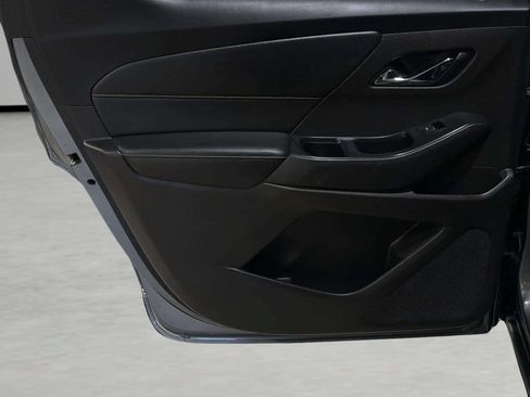 Used 2021 Chevrolet Traverse RS w/ LPO, Floor Liner Package AWD/4WD image 16