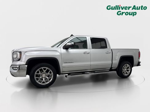 Used 2018 GMC Sierra 1500 SLT w/ Enhanced Driver Alert Package RWD image 2