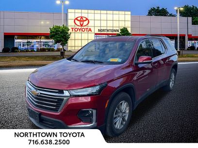 Used 2023 Chevrolet Traverse LT