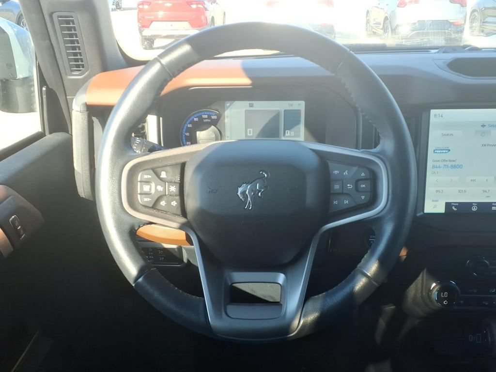 Used 2024 Ford Bronco Outer Banks AWD/4WD image 5