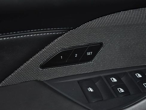 Used 2022 BMW M4 xDrive Competition image 5