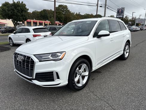 Certified 2022 Audi Q7 2.0T Premium image 3