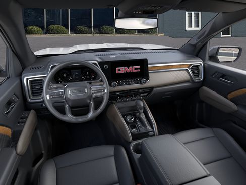 New 2026 GMC Canyon Denali AWD/4WD image 39