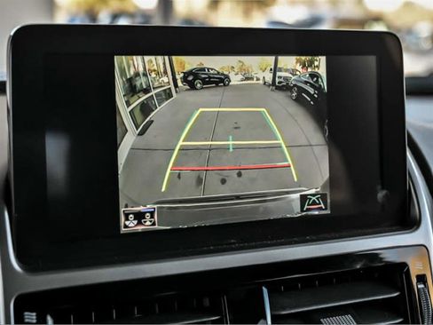 Used 2023 Lexus GX 460 Premium image 19