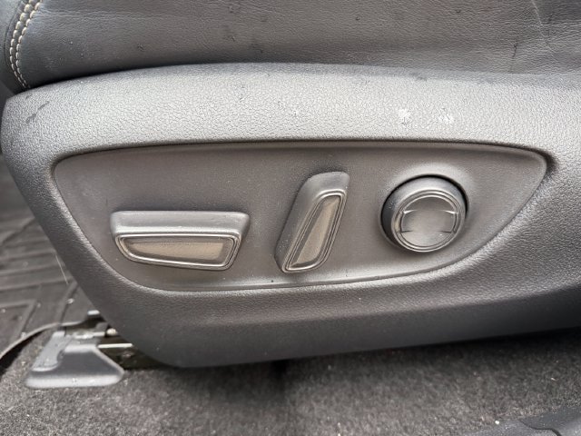 Certified 2020 Toyota RAV4 XLE Premium FWD image 25