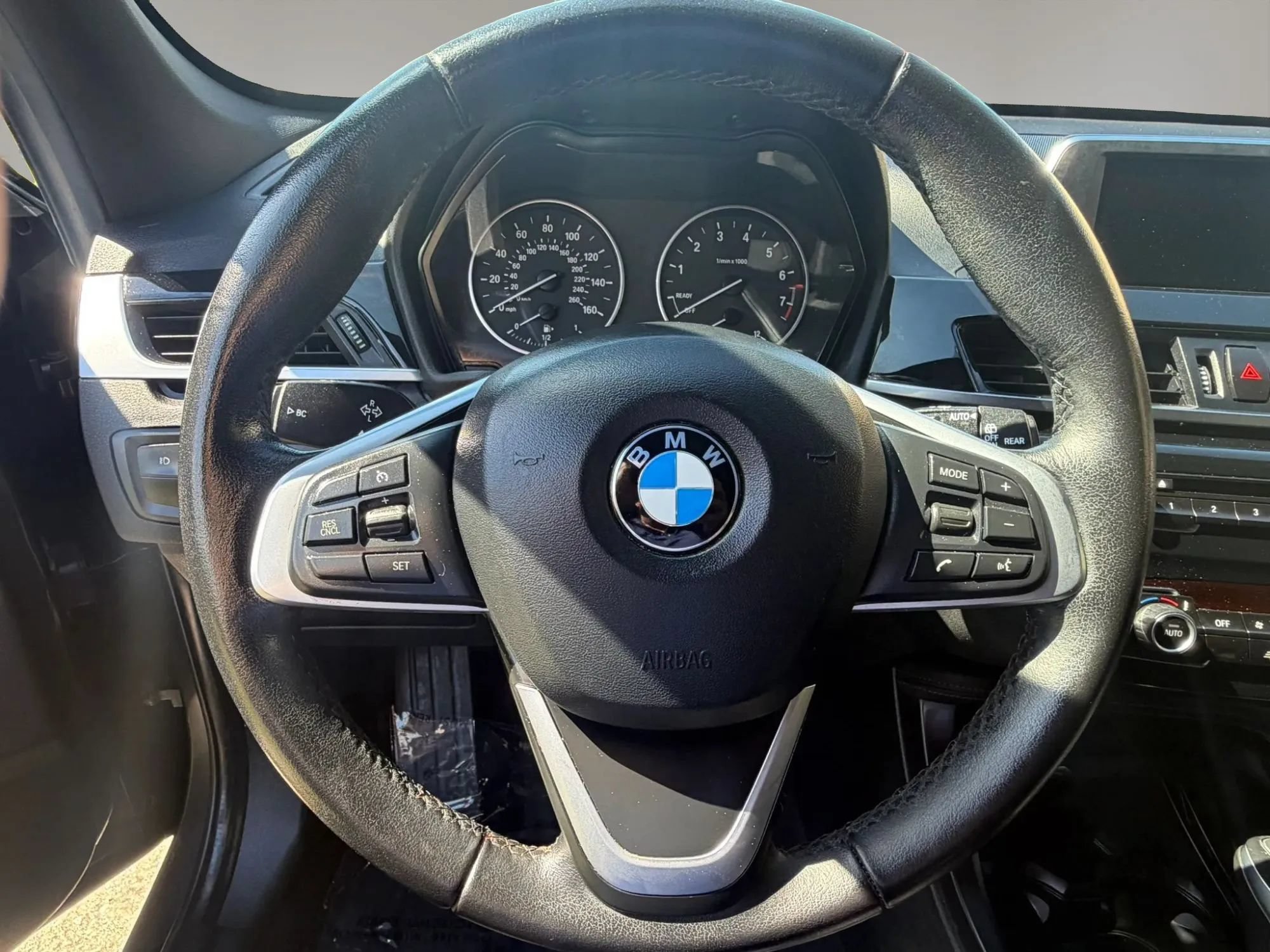 Used 2017 BMW X1 sDrive28i FWD image 18
