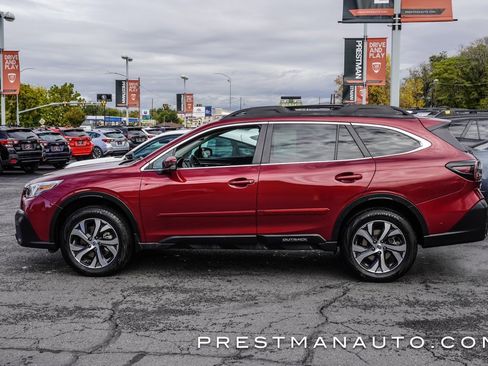 Used 2022 Subaru Outback Limited image 18