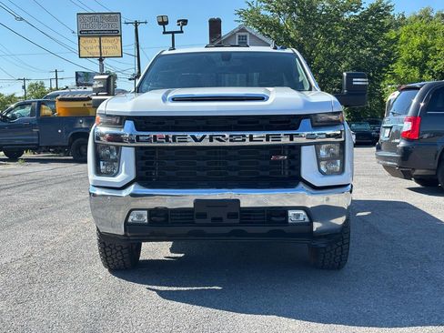 Used 2020 Chevrolet Silverado 2500 LT w/ All Star Edition AWD/4WD image 4