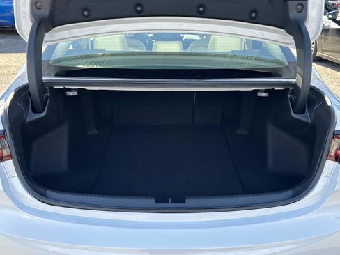 Certified 2025 Acura TLX w/ Technology Package image 16