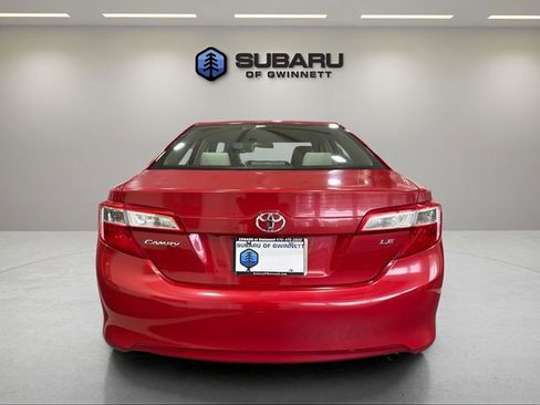 Used 2014 Toyota Camry LE FWD image 4
