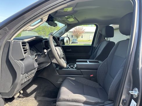 Used 2024 Toyota Tundra SR5 w/ SR5 Convenience Package AWD/4WD image 12