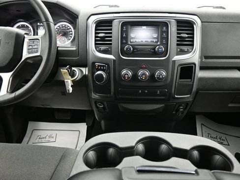 Used 2024 RAM 1500 Warlock RWD image 16