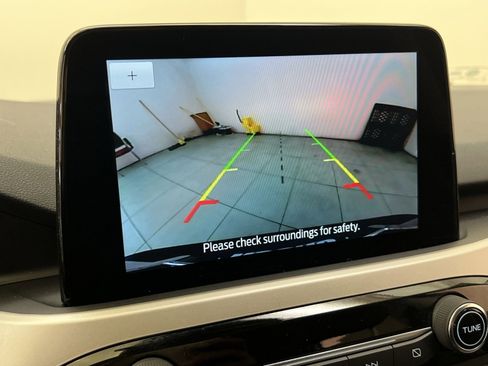 Used 2022 Ford Escape SE w/ Convenience Package image 17