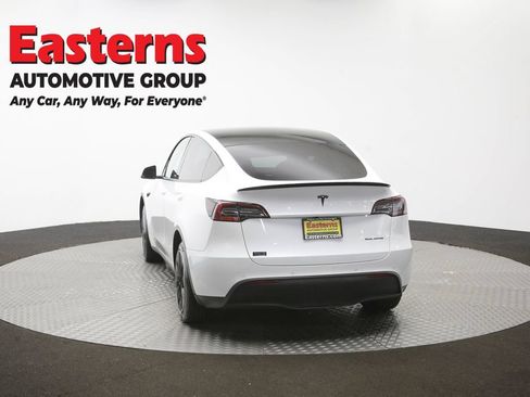 Used 2020 Tesla Model Y Long Range AWD/4WD image 30