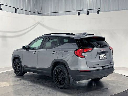 Used 2019 GMC Terrain SLE w/ Driver Convenience Package AWD/4WD image 14