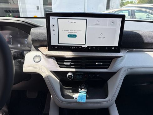 New 2026 Ford Explorer Active AWD/4WD image 5