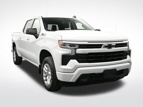 Used 2025 Chevrolet Silverado 1500 RST w/ Convenience Package II AWD/4WD image 7