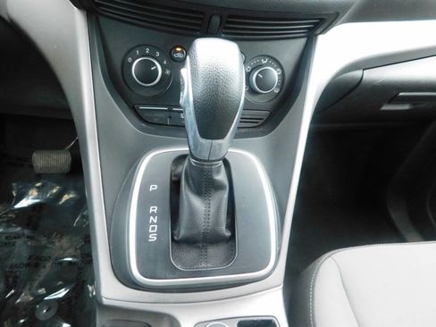Used 2014 Ford Escape SE image 11
