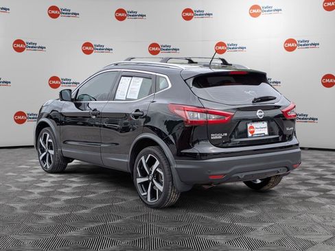 Used 2021 Nissan Rogue Sport SL AWD/4WD image 7