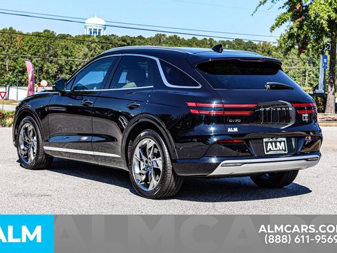 Used 2024 Genesis Electrified GV70 Advanced w/ Prestige Package image 7