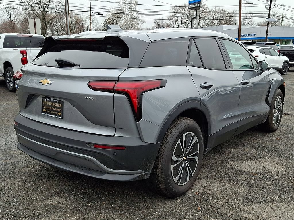 Used 2025 Chevrolet Blazer EV LT AWD/4WD image 9