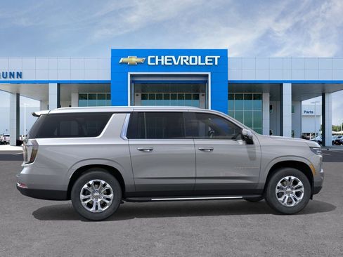 New 2026 Chevrolet Suburban LT w/ Comfort Package RWD image 5
