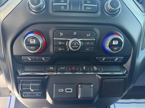 Used 2023 Chevrolet Silverado 2500 LT w/ Midnight Edition image 16